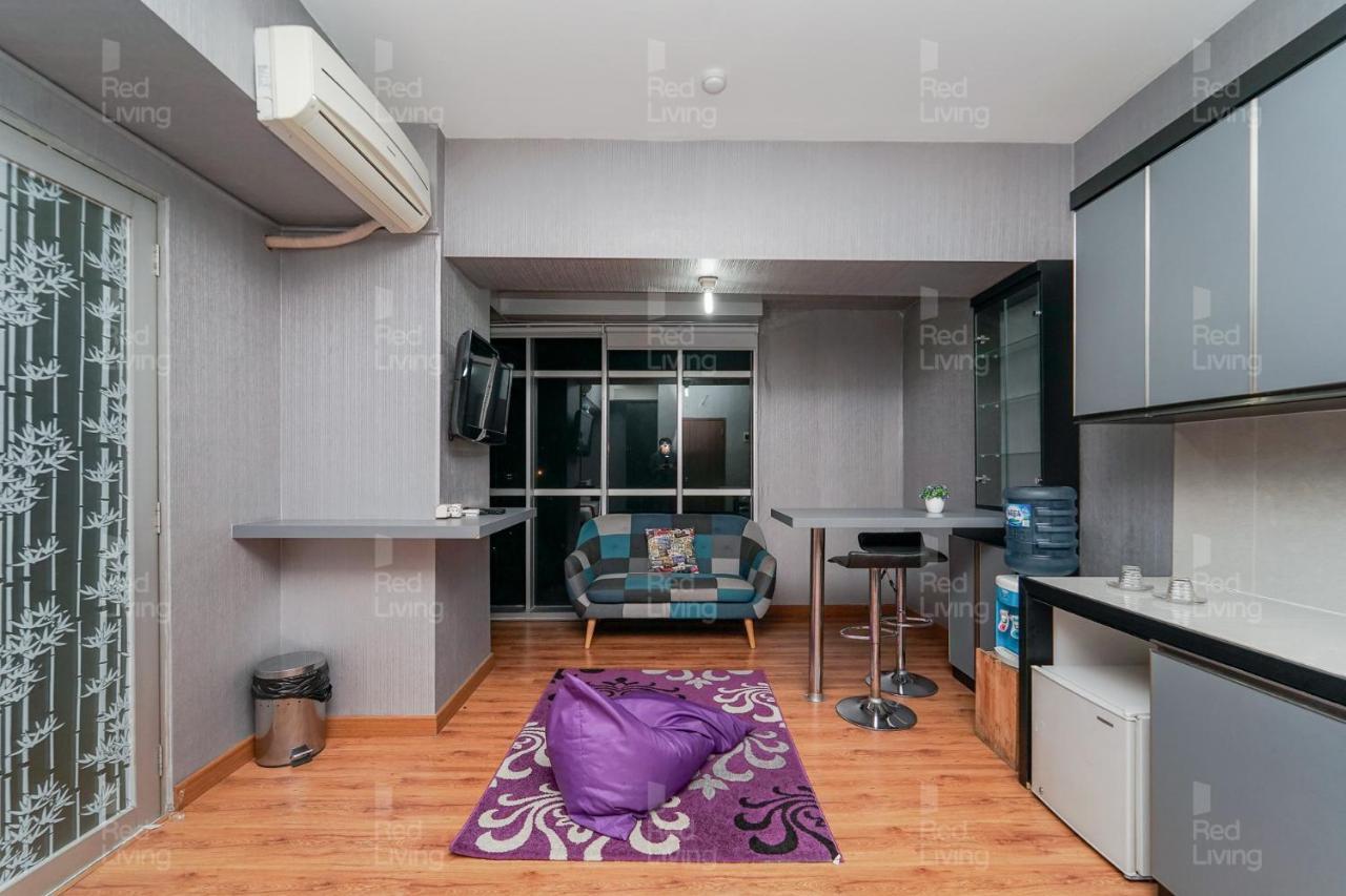 Sumedang Redliving Apartemen Easton Park Jatinangor - Azhimah Rooms מראה חיצוני תמונה